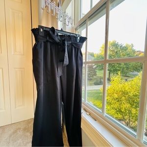 Abercrombie and Fitch: black paper bag satin 7/8 trouser